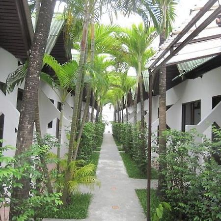 Hacienda Phuket Hotel Patong Екстериор снимка