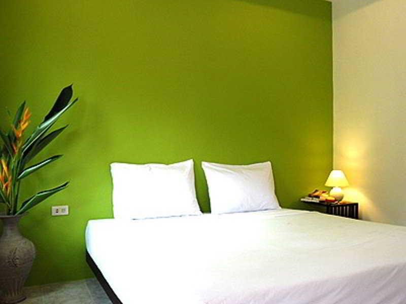 Hacienda Phuket Hotel Patong Екстериор снимка