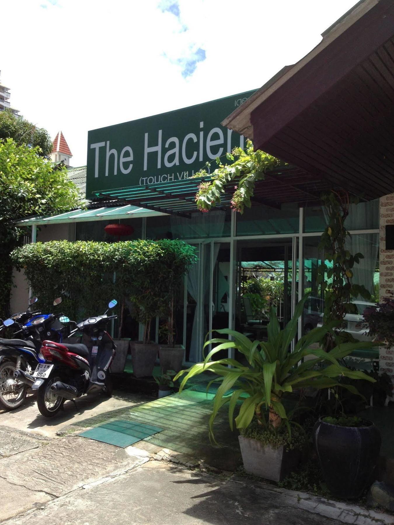 Hacienda Phuket Hotel Patong Екстериор снимка